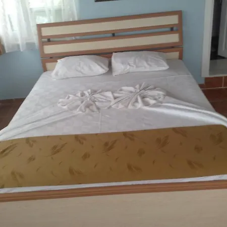 Hotel Sultans And Kings